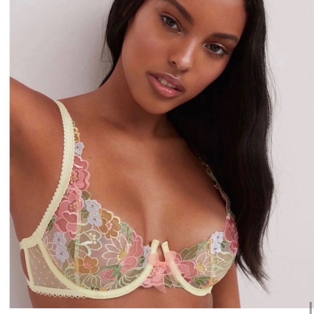 For love & lemon 🍋 LUELLA BRA